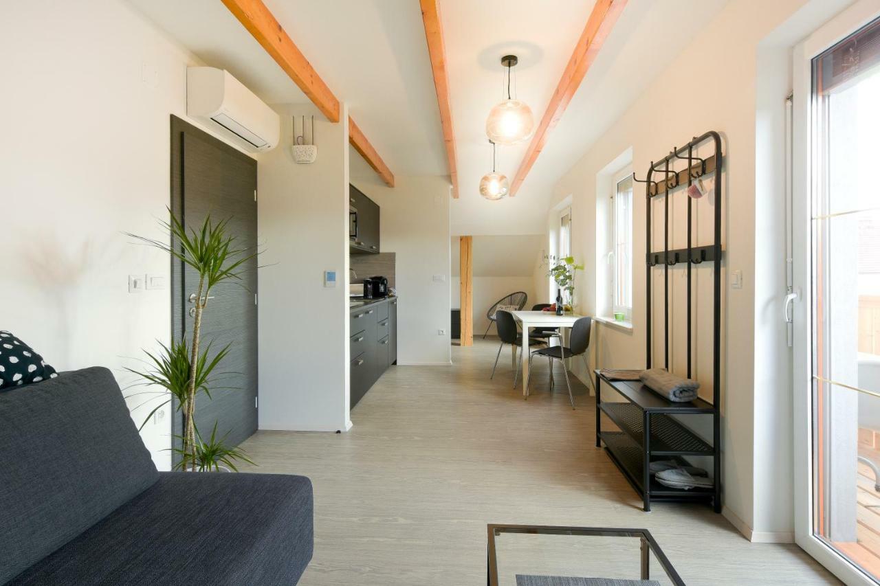 Apartmaji Nija Блед Экстерьер фото
